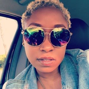 Meet your Posher, Kharma